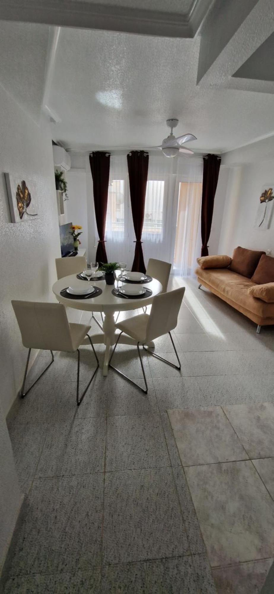 Apartments On The Beach In Torrevieja Exterior foto